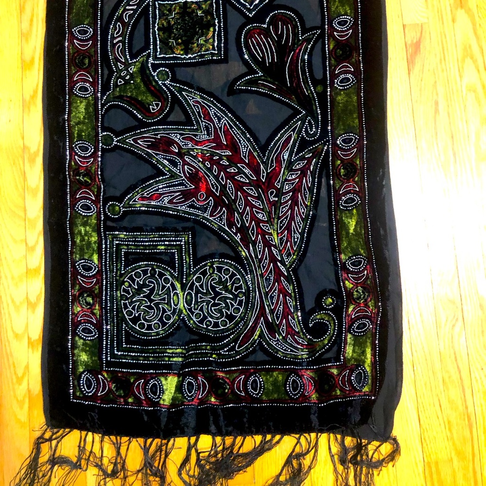 Stunning opaque and velvet dress scarf